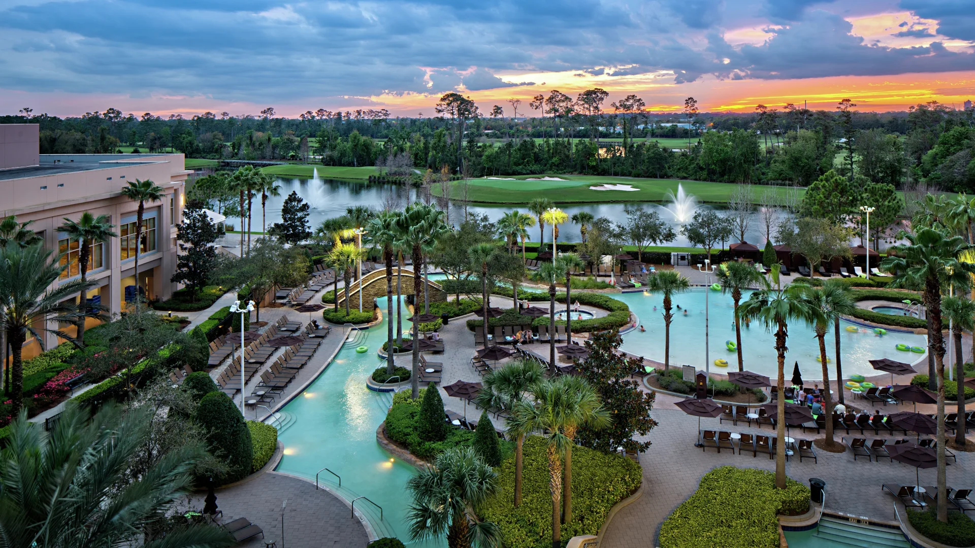 Hilton Orlando Bonnet Creek Pool at Dusk_3000