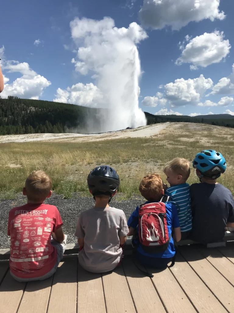 Yellowstone-with-kids-3