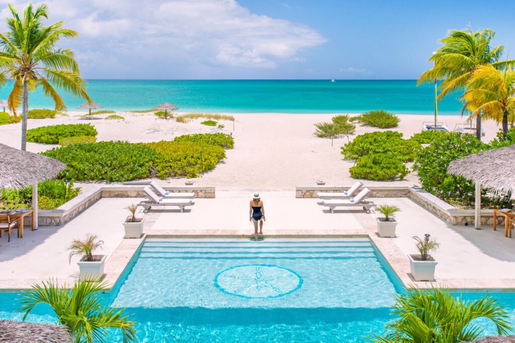 turk and Caicos all inclusive resorts looking out at the ocean