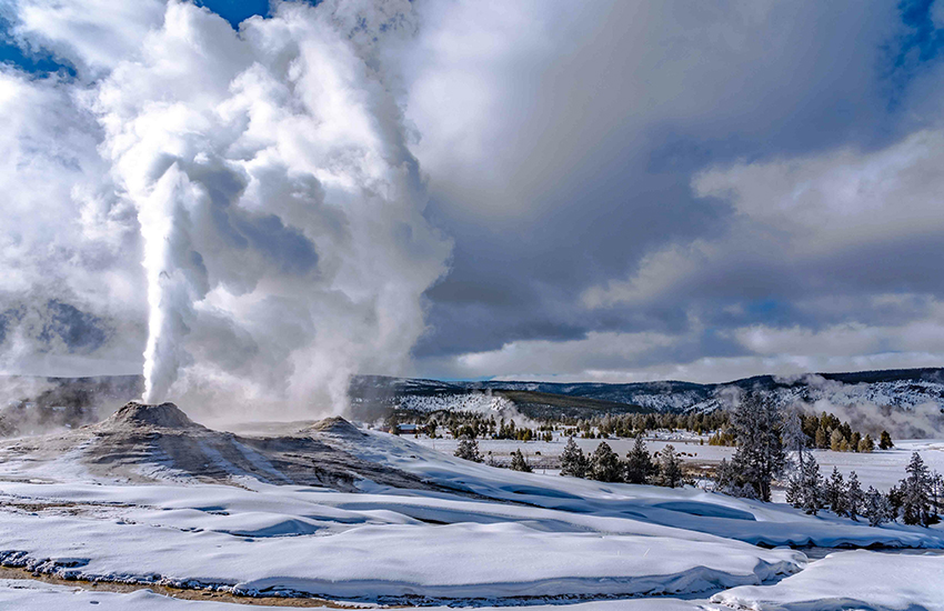 yellowstone-winter-best-winter-vacation-destination